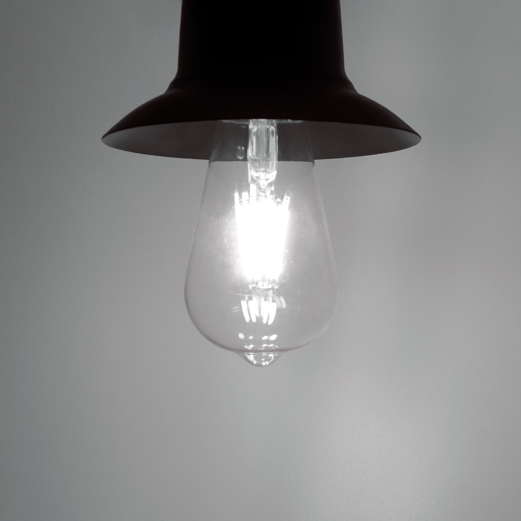  ST64 Vintage Style Dimmable E27 8W LED Filament Pear Light Bulb