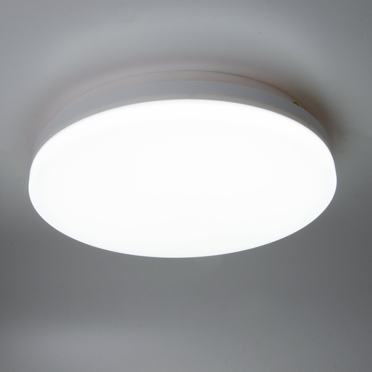  18W Slim LED Ceiling Light With 3CCT Built-in & Emergency Function IP44
